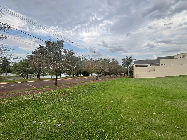 Terreno com 500m², à venda, no bairro Recanto do Salto em Londrina