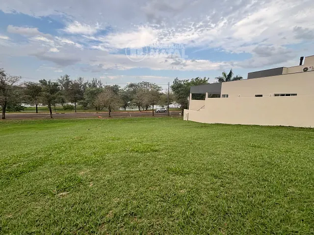 Terreno com 500m², à venda, no bairro Recanto do Salto em Londrina