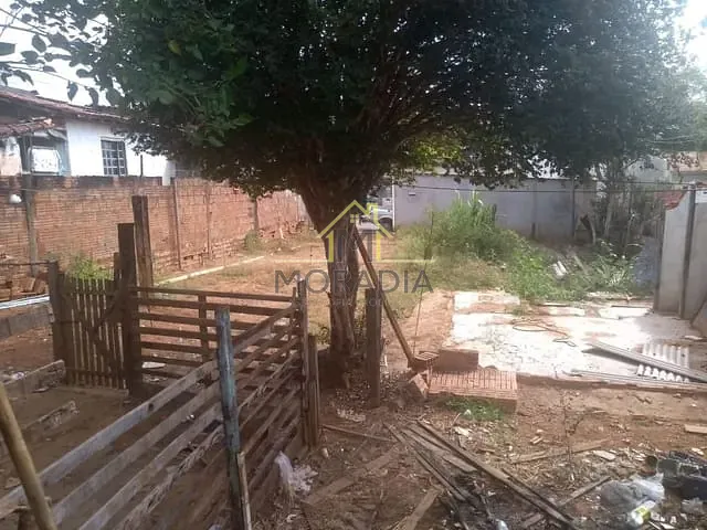 Terreno com 280m², à venda, no bairro Parque do Convento em Guaxupé