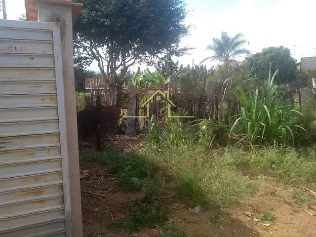 Terreno com 280m², à venda, no bairro Parque do Convento em Guaxupé