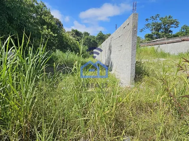 Terreno com 372m², à venda, no bairro Massaguaçu em Caraguatatuba