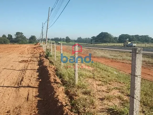 Terreno com 37000m², à venda, no bairro Avecuia em Porto Feliz