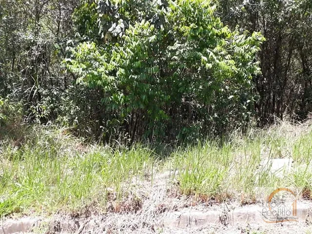 Terreno com 512m², à venda, no bairro Parque Res Itaguacu em Atibaia