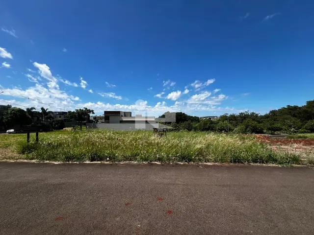 Terreno com 300m², à venda, no bairro Parque Industrial Cafezal em Rolândia