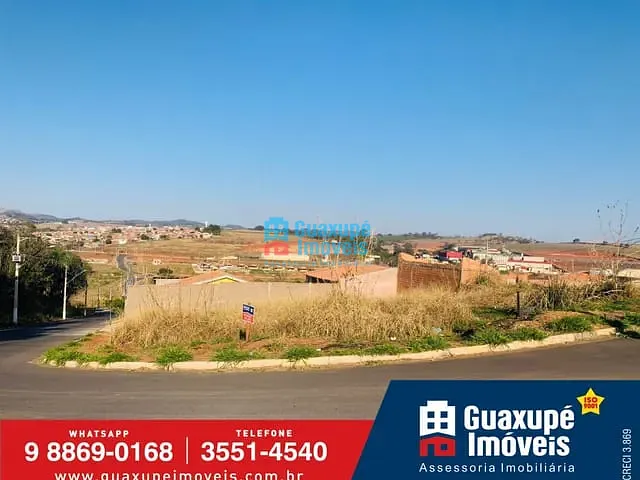 Terreno com 306m², à venda, no bairro Residencial Fazenda Planalto em GUAXUPÉ