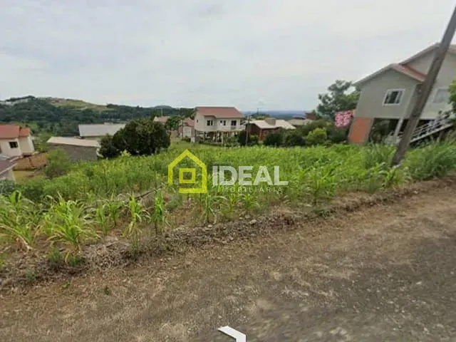 Terreno com 450m², à venda, no bairro Estados em Concórdia