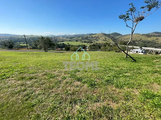 Terreno com 2057m², à venda, no bairro Chácara São Félix em Taubaté