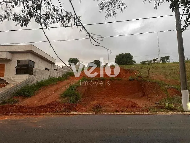 Terreno com 911m², à venda, no bairro Campos do Conde em Taubaté