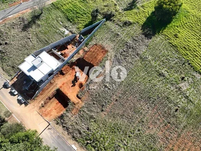 Terreno com 911m², à venda, no bairro Campos do Conde em Taubaté