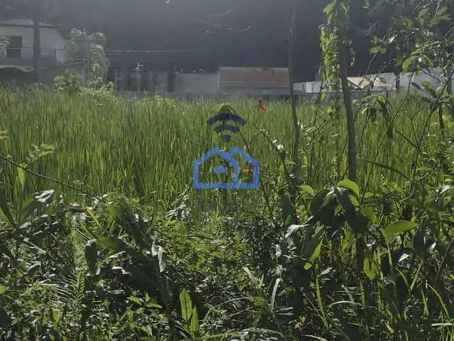 Terreno com 360m², à venda, no bairro Massaguaçu em Caraguatatuba