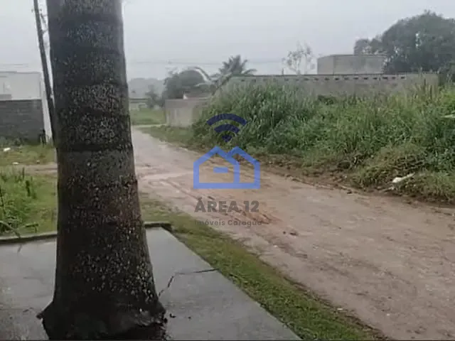 Terreno com 360m², à venda, no bairro Massaguaçu em Caraguatatuba