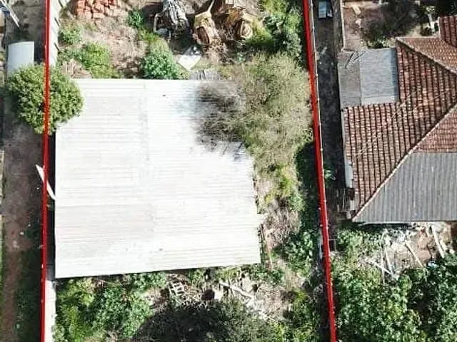 Terreno com 944m², à venda, no bairro Uvaranas em Ponta Grossa