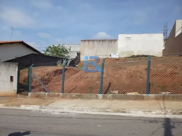 Terreno com 250m², à venda, no bairro Loteamento Aída Haddad Jafet em Itatiba