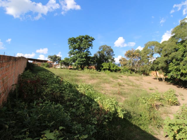 Terreno com 1470m², à venda, no bairro Olarias em Ponta Grossa