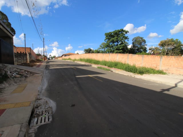 Terreno com 1470m², à venda, no bairro Olarias em Ponta Grossa