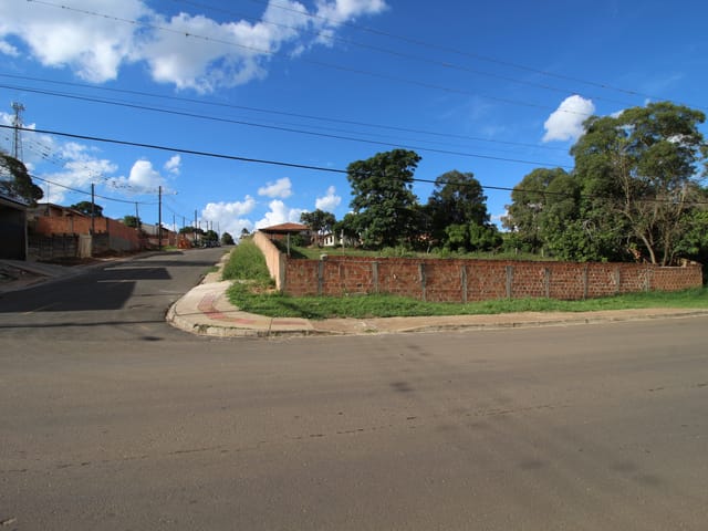 Terreno com 1470m², à venda, no bairro Olarias em Ponta Grossa