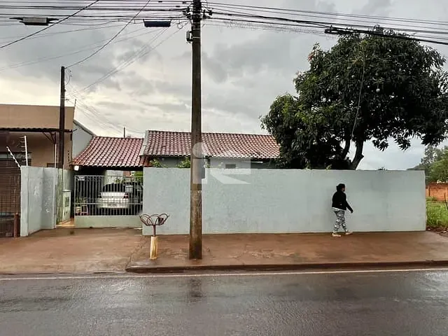 Terreno com 364m², à venda, no bairro Centro em Rolândia