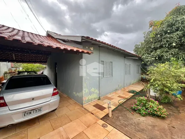 Terreno com 364m², à venda, no bairro Centro em Rolândia