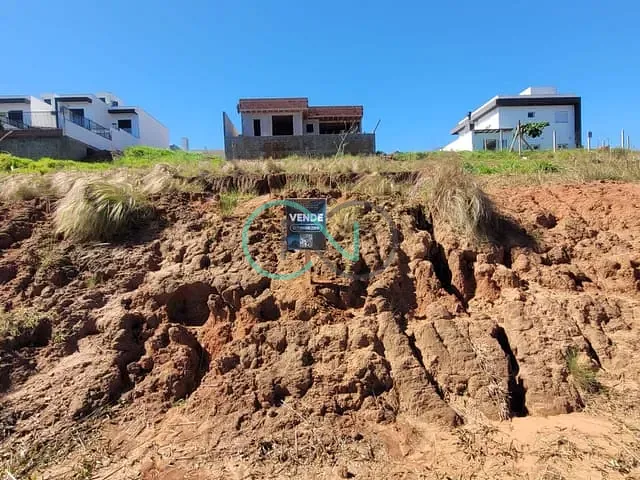 Terreno com 300m², à venda, no bairro Quatro Colônias em Campo Bom