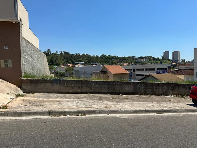 Terreno com 170m², à venda, no bairro Portais (Polvilho) em Cajamar