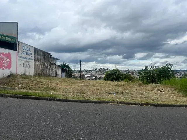 Terreno com 612m², à venda, no bairro Guarani em Colombo