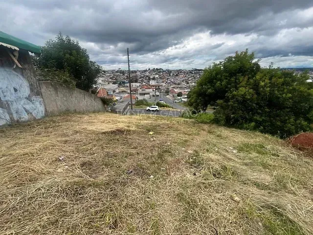 Terreno com 612m², à venda, no bairro Guarani em Colombo