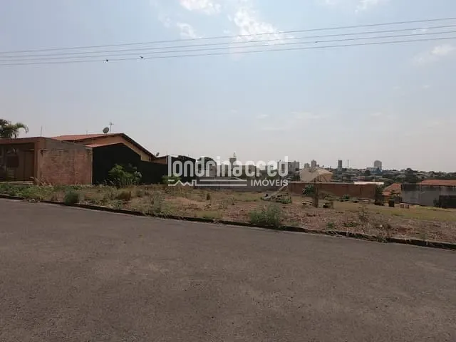 Terreno com 388m², à venda, no bairro Jardim Morada do Sol em Cambé