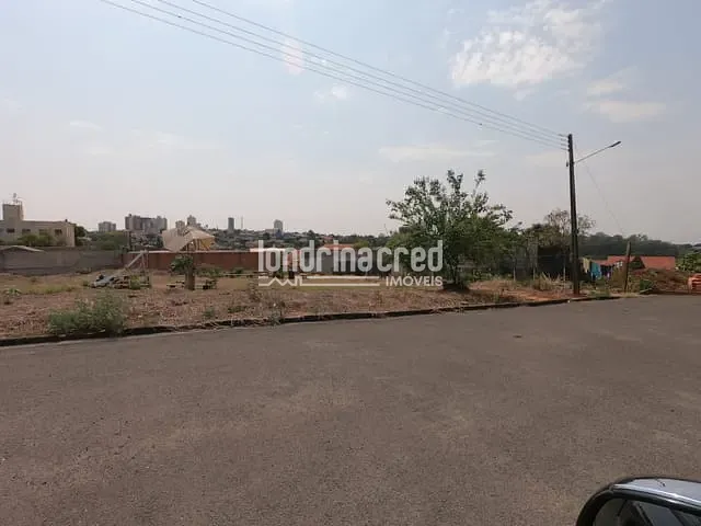 Terreno com 388m², à venda, no bairro Jardim Morada do Sol em Cambé