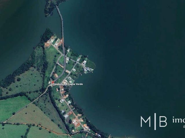 Terreno com 887m², à venda, no bairro Lote 05 da Quadra B em Ijaci