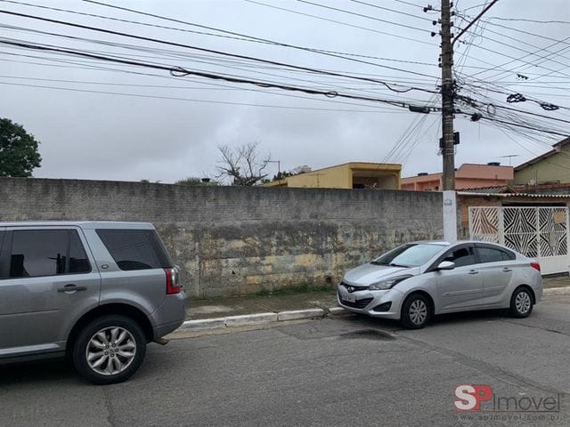 Terreno com 2700m², à venda, no bairro Parada XV de Novembro em São Paulo