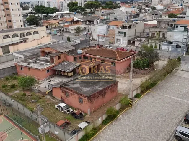 Terreno com 1710m², à venda, no bairro Vila Urupês em Suzano
