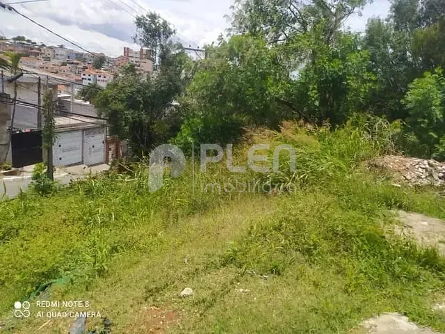 Terreno com 800m², à venda, no bairro Vila Santa Maria em São Paulo