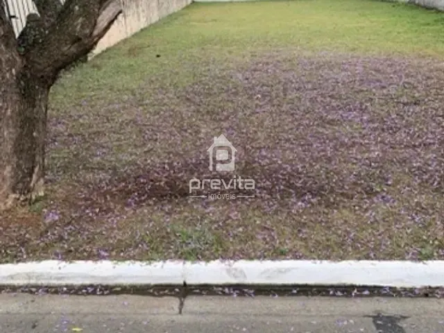 Terreno com 250m², à venda, no bairro Piracangaguá em Taubaté