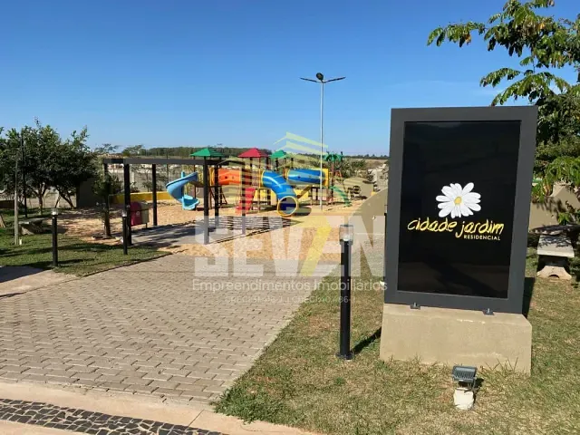 Terreno com 355m², à venda, no bairro Vila Aviaçao em Bauru