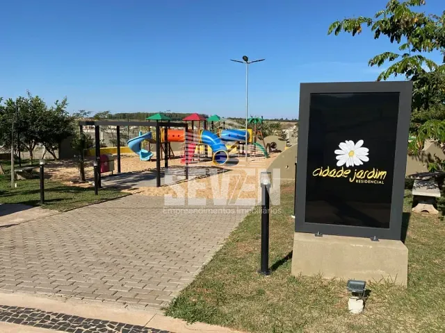 Terreno com 355m², à venda, no bairro Vila Aviaçao em Bauru
