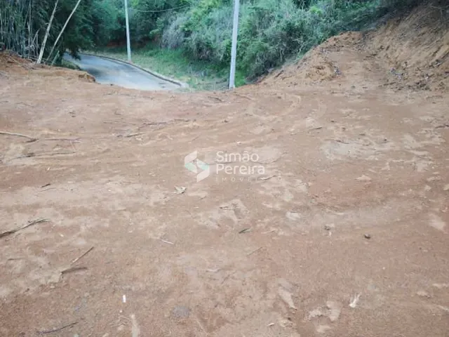 Terreno com 2721m², à venda, no bairro centro em Paraíba do Sul
