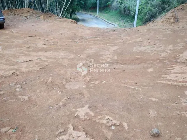 Terreno com 2721m², à venda, no bairro centro em Paraíba do Sul