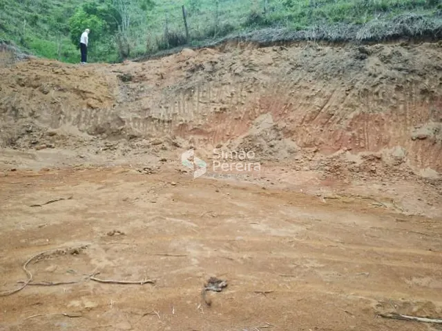 Terreno com 2721m², à venda, no bairro centro em Paraíba do Sul
