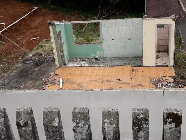 Terreno com 378m², à venda, no bairro Taboão em Curitiba
