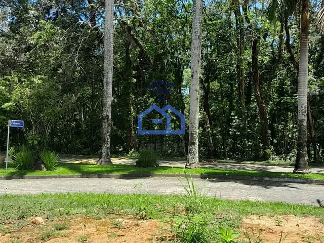 Terreno com 403m², à venda, no bairro Massaguaçu em Caraguatatuba