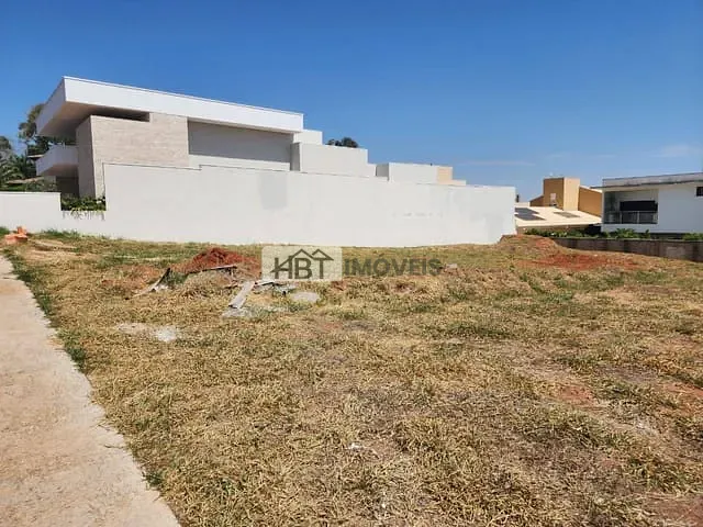 Terreno com 525m², à venda, no bairro Jardim Colonial em Bauru