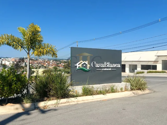 Terreno com 295m², à venda, no bairro Casa Blanca em Salto de Pirapora