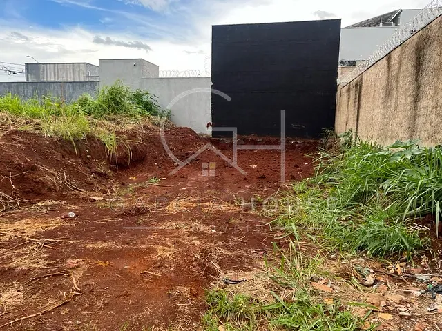 Terreno com 160m², à venda, no bairro Jardim Cristo Redentor em Ribeirão Preto