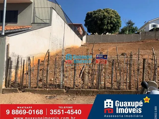 Terreno com 450m², à venda, no bairro Parque do Lago em GUAXUPÉ