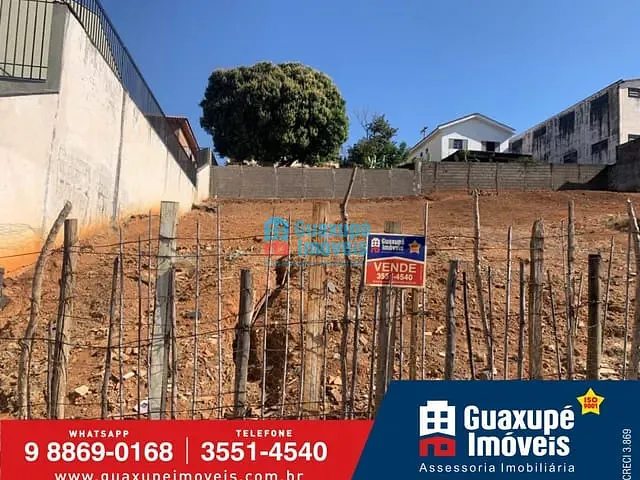 Terreno com 450m², à venda, no bairro Parque do Lago em GUAXUPÉ