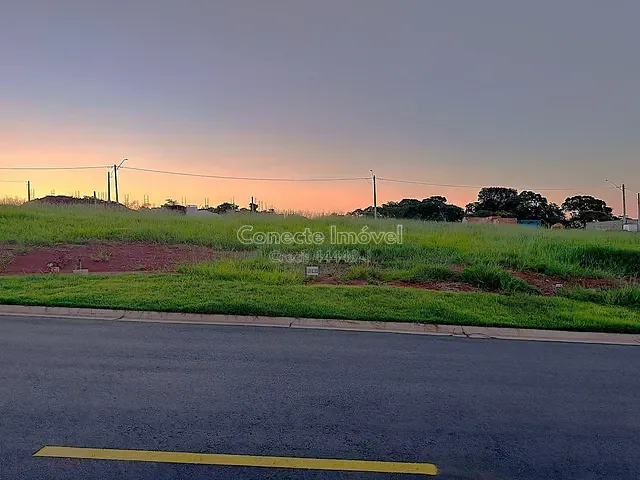 Terreno com 253m², à venda, no bairro Loteamento São Pedro em Jaguariúna