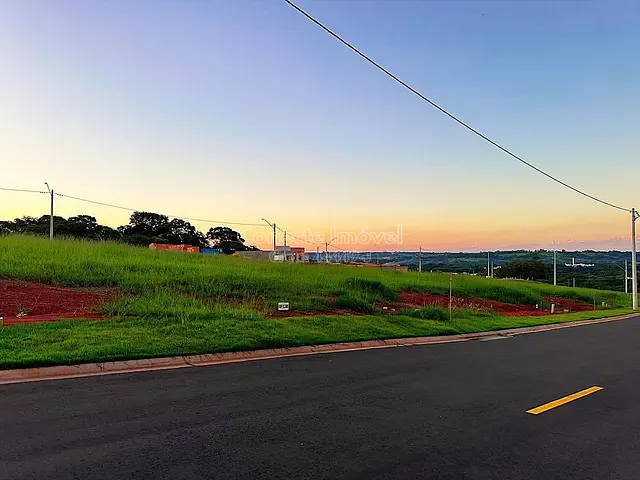 Terreno com 253m², à venda, no bairro Loteamento São Pedro em Jaguariúna