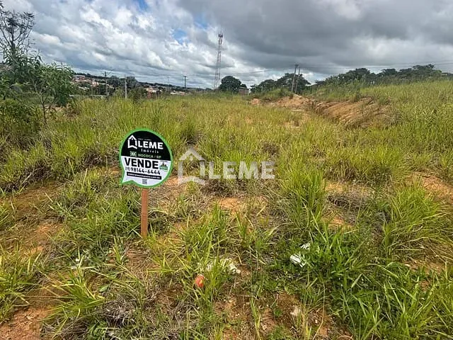 Terreno com 255m², à venda, no bairro Jardim Botânico em Mococa