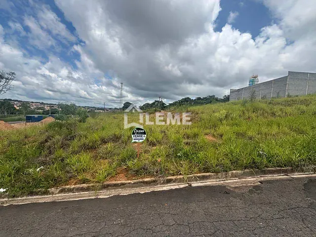 Terreno com 255m², à venda, no bairro Jardim Botânico em Mococa