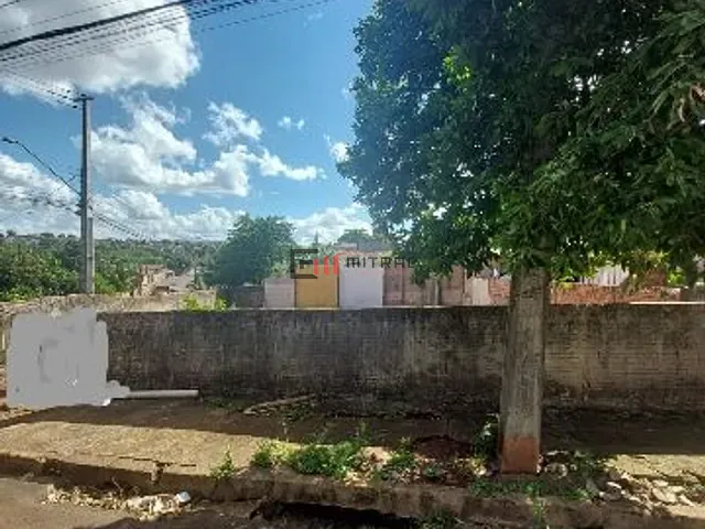 Terreno com 450m², à venda, no bairro Santa Rita 1 em Londrina